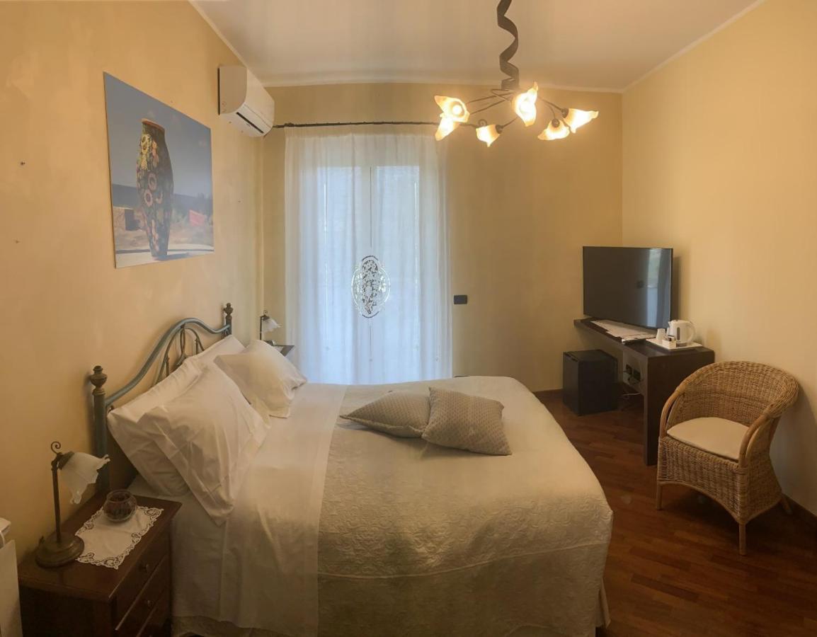 Marty Luxury B&B Calatabiano Exterior foto